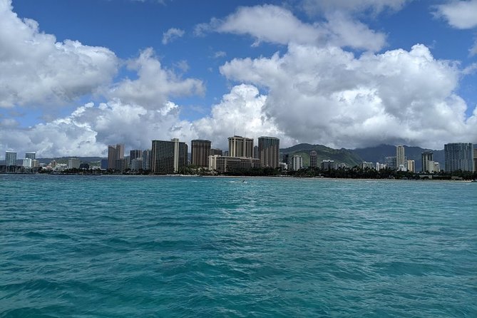 12pm Turtle Canyon Snorkel Adventure - The sailing portion: Diamond Head and Waikiki views without rushing