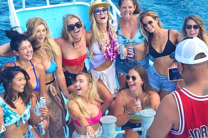 Bikini Bottom Public Party Dance Cruise + LIVE DJ - The 2-hour ride: Waikiki Beach views and Diamond Head scenery