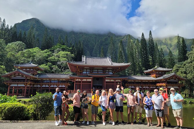 Byodo In Temple, Waimea Botanical Garden-Waterfall: Includes Fees - A fast, full-day Oʻahu sampler from Waikiki