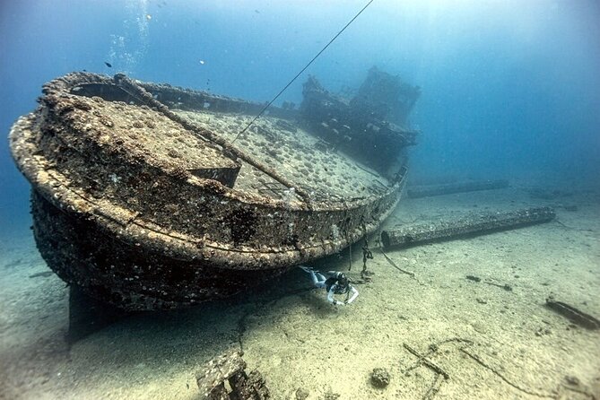 Certified Diver: 2-Tank Deep Wreck and Shallow Reef Dive Off Oahu - Key things I’d circle before you book