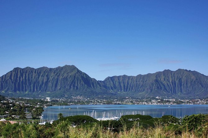 Custom Island Tour - for 4 to 5 people - up to 8 hours - Private tour of Oahu - Guides Like Conroy, JP, Eddie, Tiho, John, Carey, Shawn, and Leilani