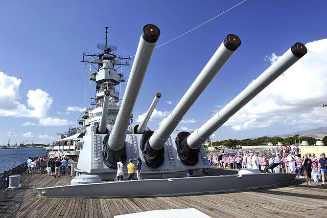 Deluxe Arizona Memorial and USS Missouri Battleship Tour - Getting from Waikiki to Pearl Harbor: small van, big time savings