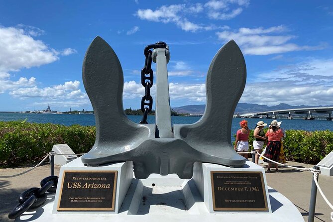 Deluxe Pearl Harbor, Arizona Memorial, and Visitor Center Tour - Entering the USS Arizona Memorial: shuttle boat reality and what you’ll see