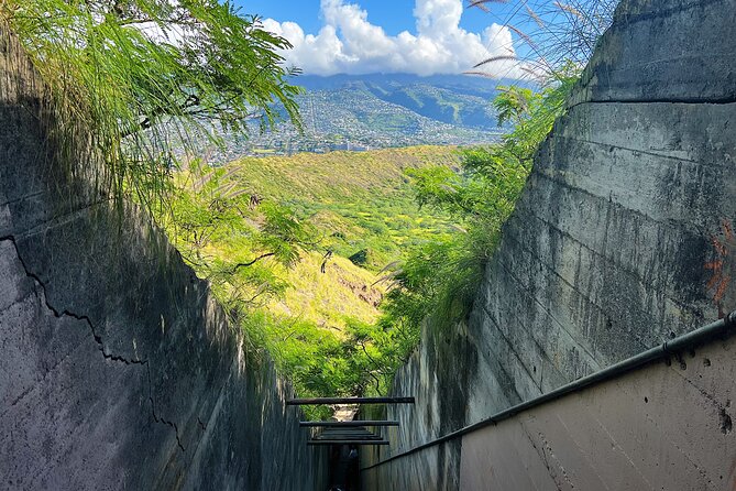 Diamond Head Hiking and Oahu Island Experience feat. North Shore - East Oahu picture stops: Halona Blowhole, Makapu‘u, and Sandy Beach