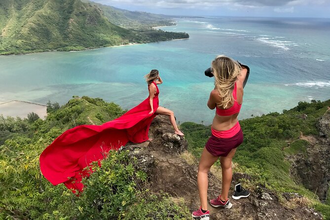 Flying Dress Photoshoot on Oahu - The 90-Minute Photoshoot: Poses, Flow, and Lots of Momentum