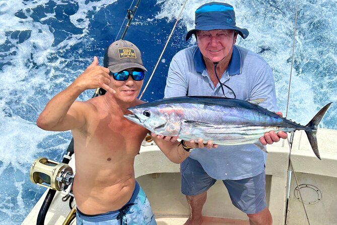 Full Day Sport Fishing Charter Honolulu - Keeping Food and Drinks Cold: Cooler Plus Fridge Reality