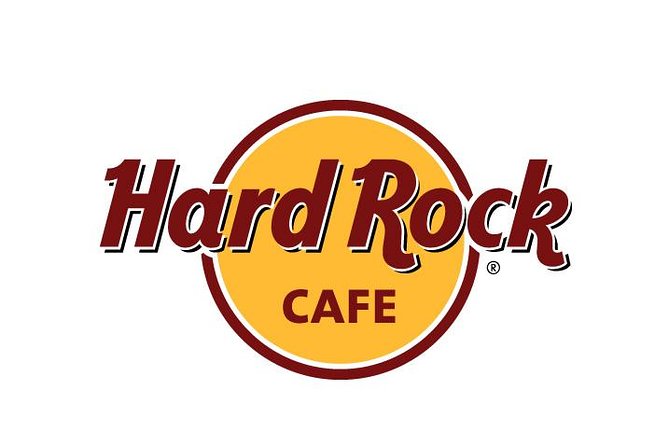 Hard Rock Cafe Honolulu - What you’ll actually eat: burger, sandwiches, salads, and dessert