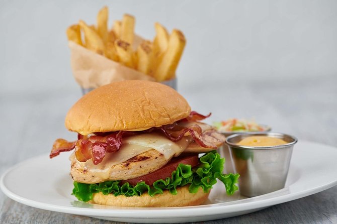 Hard Rock Cafe Honolulu - Should you book Hard Rock Cafe Honolulu?