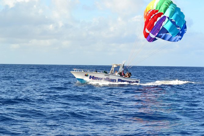Hawaiian Parasail Since 1977 - Meeting at Ala Moana, Boarding at Ala Wai: Timing You Can Count On