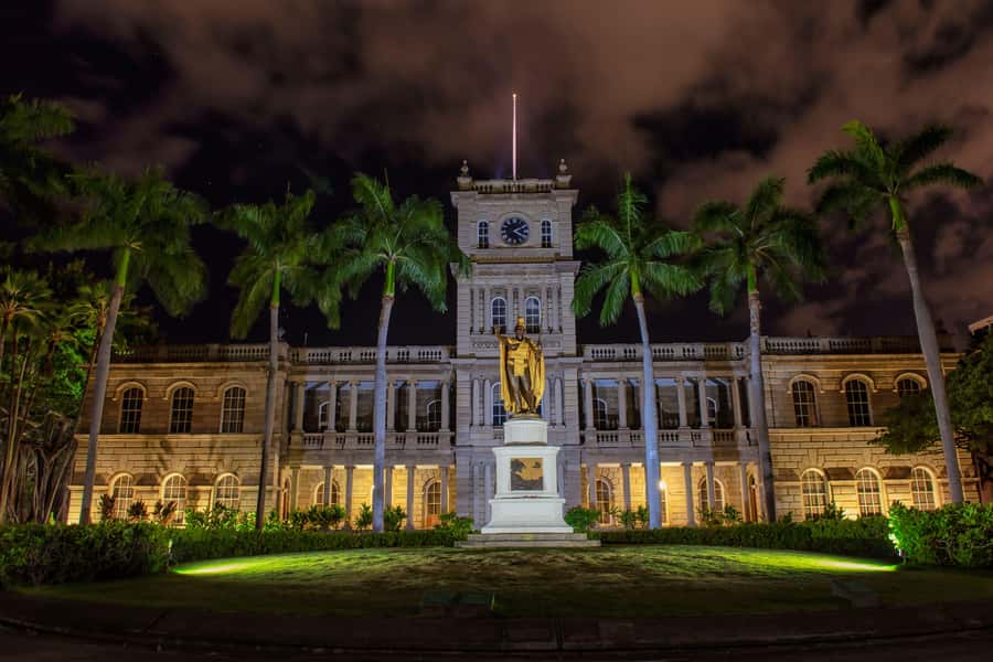 Honolulu Haunts: Ghosts and Spirits Walking Tour - Key Points Before You Start