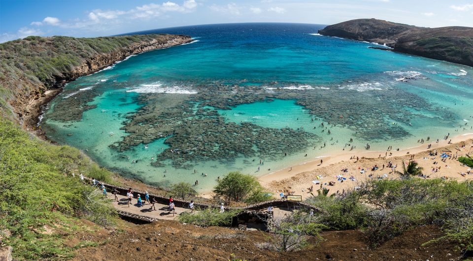 Honolulu: Oahu Island Highlights Tour with Multiple Stops - Chinaman’s Hat in Kaneohe Bay: a myth you can see from the road