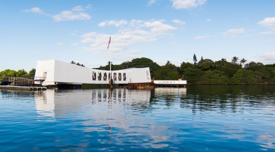 Honolulu: Pearl Harbor, USS Arizona Memorial [Early Access] - What transport is like from Waikiki (and where extra costs can pop up)