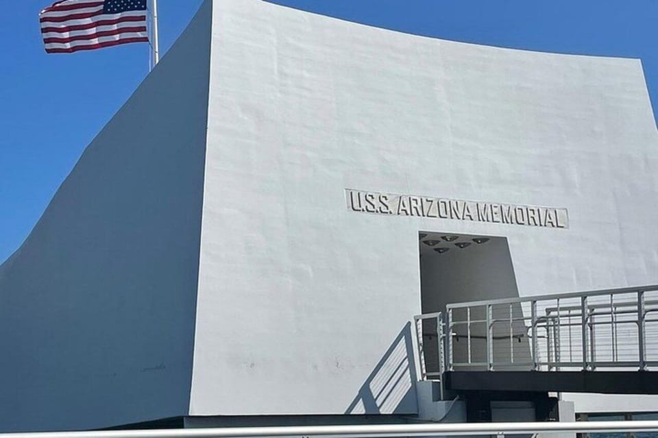 Honolulu: Pearl Harbor USS Arizona Memorial Tour - Should you book this tour?