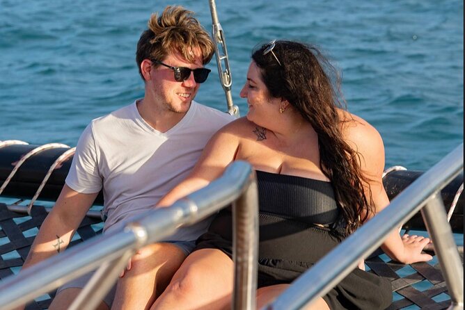 Honolulu Sunset Sail from Kewalo Harbor Including Drinks - Safety and crew style: fun energy with real attention
