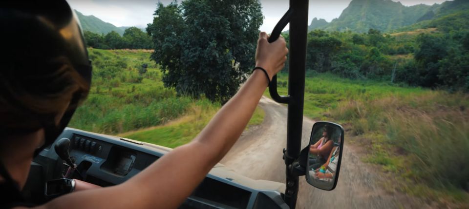 Kaneohe: Kualoa Ranch Guided UTV Tour - Photo stops and viewpoints: how to get great pictures (without losing the group)