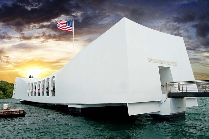 Luxury Pearl Harbor USS Arizona Memorial Small Group Tour - Why the USS Arizona Memorial day feels more focused than a museum stop