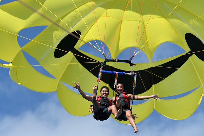 Maunalua Bay Higher Flyer Parasailing Adventure - Photos and GoPro videos: worth it, especially if you hate fumbling