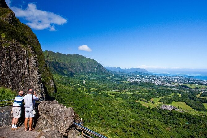 Oahu Circle Island Tour with Waimea Waterfall - Kualoa Valley moments: Chinaman’s Hat and Jurassic-style scenery