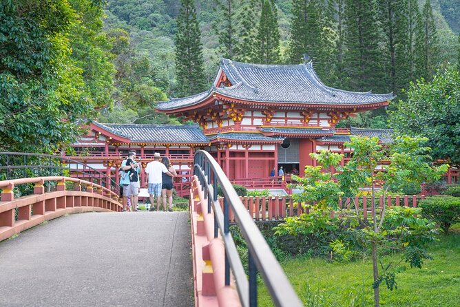 Oahu Deluxe Grand Circle Island Tour - Mokoli‘i Island + Waimea Valley: Waterfalls, Monkeypod Trees, and a Swim Only If Conditions Agree