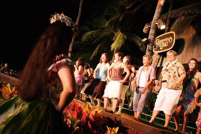 Oahu: Germaine's Luau - The luau buffet: What you eat (and how full you’ll be)