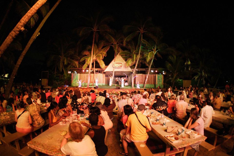 Oahu: Germaine's Traditional Luau Show & Buffet Dinner - Should you book Germaine’s Traditional Luau in Oahu?