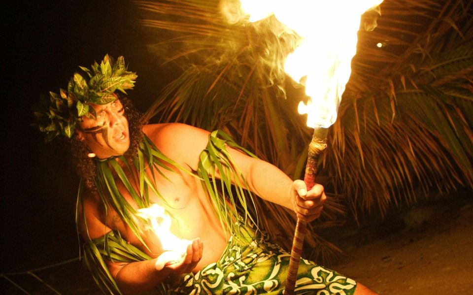 Oahu: Germaine's Traditional Luau Show & Buffet Dinner - Getting there from Waikiki: pickup and realistic arrival timing