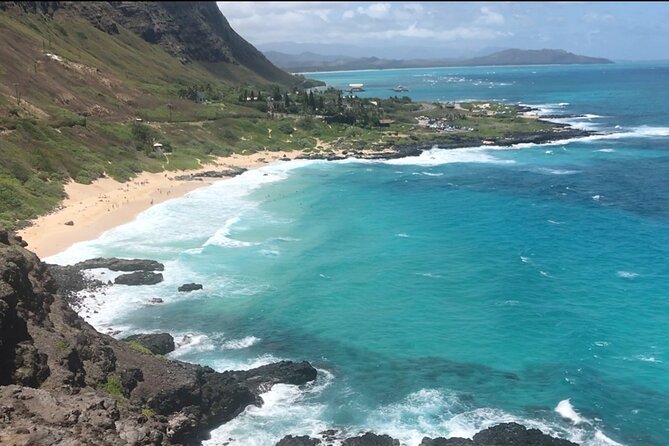 Oahu Guided Circle Island Tour, Swim w/ Turtles, Dole, Blowhole - Halona Blowhole and Eternity Beach: volcanic drama by the ocean
