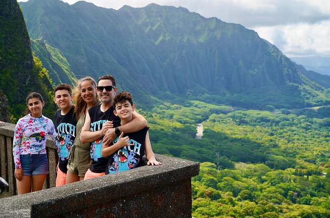 Oahu in a Day: Waterfall - Food Trucks - Lookouts - Small Crowds - Haleiwa and the North Shore vibe: strolling without the stress of planning
