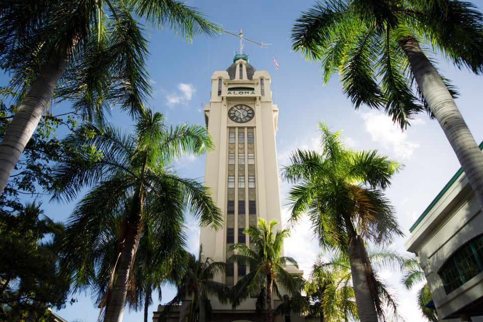 Oahu: Ka Moana Luau Dinner and Show at Aloha Tower - Drinks at Ka Moana: Mai Tai Options and Drink Tickets