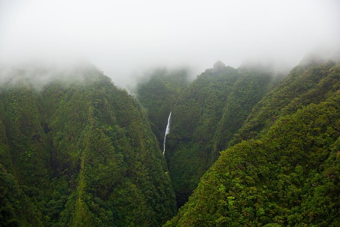 Oahu: Magnum PI Hughes 500 4-Passenger Doors-Off Helicopters - Should You Book This Doors-Off Oahu Helicopter Tour?