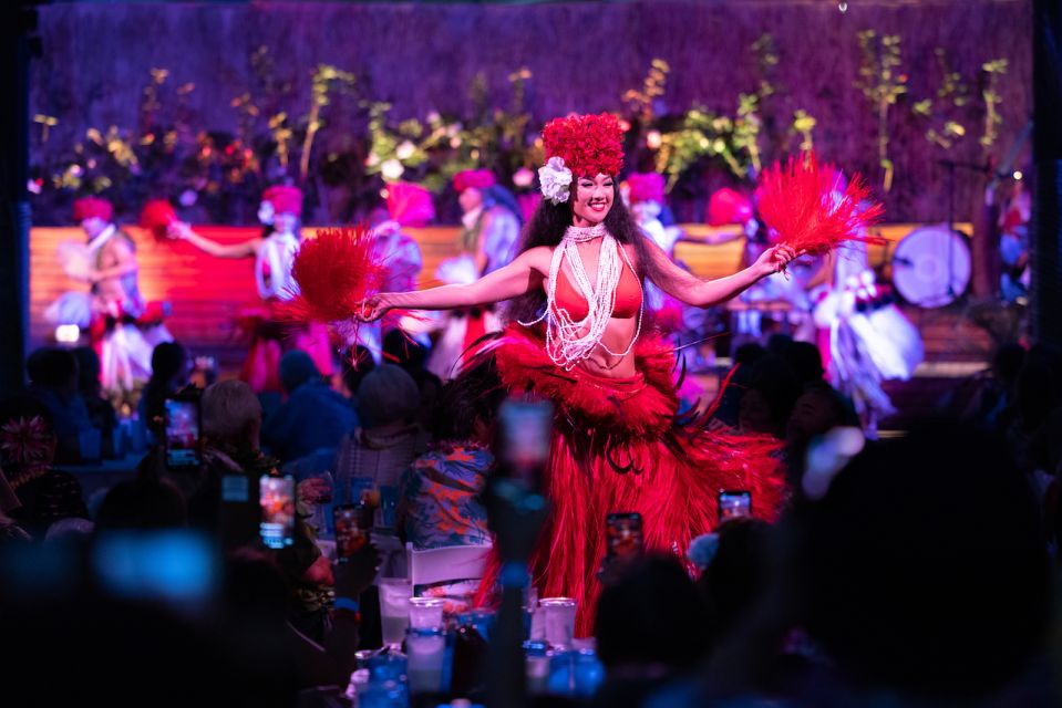 Oahu: Pa'ina Luau Waikiki at Waikiki Beach Marriott Resort - Paina Luau Waikiki at the Marriott: a luau built for first-timers