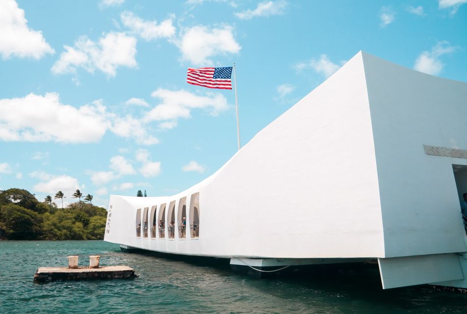 Oahu: Pearl Harbor, USS Arizona, and City Tour - Hawaii State Capitol grounds: Eternal Flame and war memorials in one stop