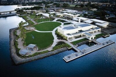 Oahu: Pearl Harbor USS Arizona Memorial & Battleship Missouri - USS Arizona Memorial: somber access and smart ways to pay respect