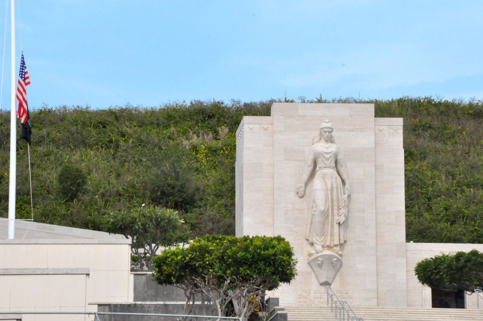 Oahu: Pearl Harbor, USS Arizona, Might Mo, & Honolulu Tour - The drive through Punchbowl and the National Memorial Cemetery of the Pacific