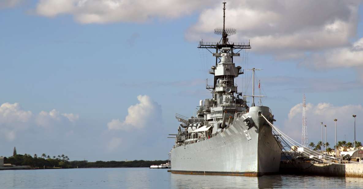 Oahu: Pearl Harbor, USS Arizona, Might Mo, & Honolulu Tour - Tiny tips that make the day smoother