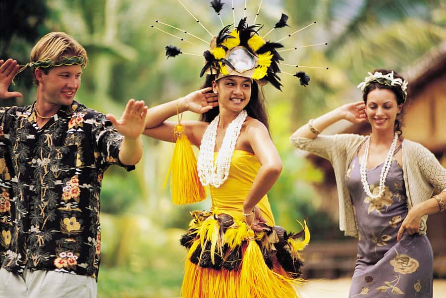 Oahu: Polynesian Cultural Center Island Villages Ticket - Island of Samoa: Fresh Coconut, Fire Starting, Weaving, and Island Food