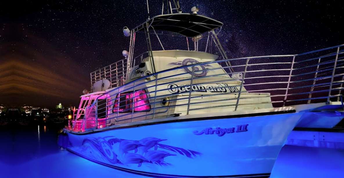 Oahu: Premium Waikiki Sunset Party Cruise with Live DJ - Sunset around Diamond Head: the view that changes minute to minute