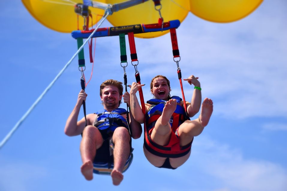 Oahu: Waikiki Parasailing - Height choices, water dips, and how those extras work