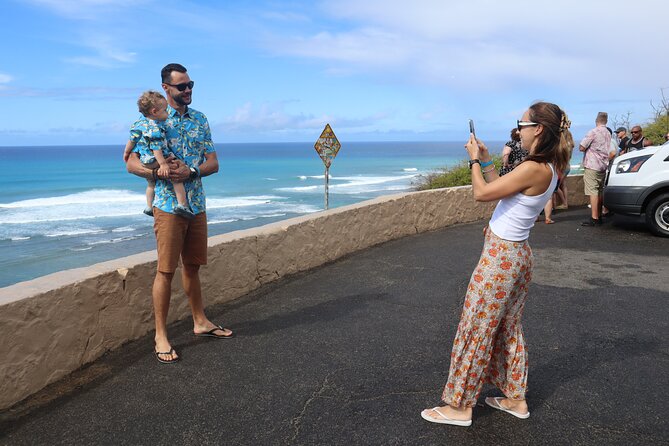Oahu's Stunning Views: Half-Day Scenic Tour with 7 Lookouts - Makapu‘U Point: Lighthouse, Lava Rock, and a Coastline With Color