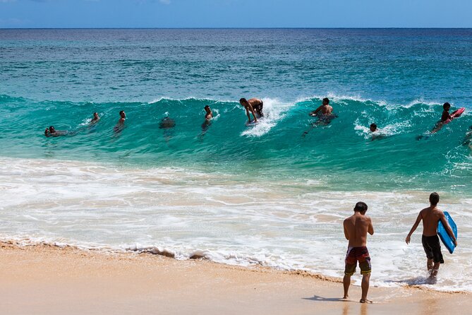 Oahu's Ultimate Grand Circle Island Tour with Snorkeling and More - Kahuku Farms, Fruit Stands, and the North Shore Zones