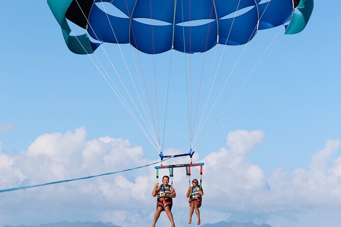 Parasailing in Waikiki from Oahu Hawaii - Choosing the height: 600 to 1,000 ft and your comfort level