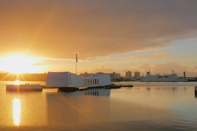 Pearl Harbor Arizona Memorial - Honolulu Tour - Submarine Access - Price and value: is $74 a smart spend?