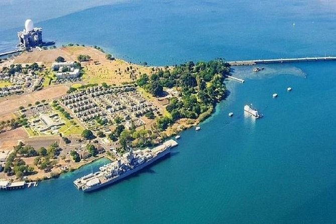 Pearl Harbor, Dole Plantation, Polynesian Center from Waikiki - Koolau Mountain Views and South Oahu Shoreline Stops