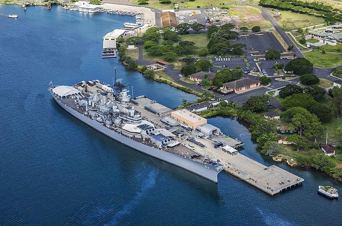 Pearl Harbor, National Memorial Cemetery and Honolulu City Tour - Price and value: what you’re paying for at $59.82