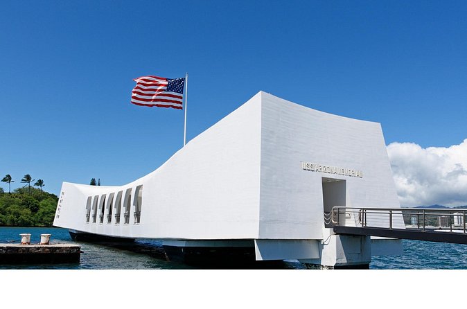 Pearl Harbor with USS Arizona and Hawaiian Kingdom History Tour - Hawaii State Capitol, Mission Houses Museum, and Kawaiahao Church