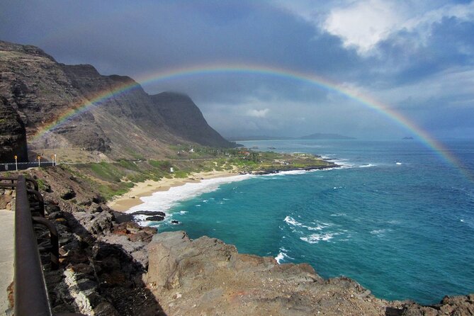 Private 5Hrs Island Tour with 2Hrs Sail and Snorkel with Turtles - Turtle Canyon by sailboat: 2 hours of sea turtle time near Diamond Head