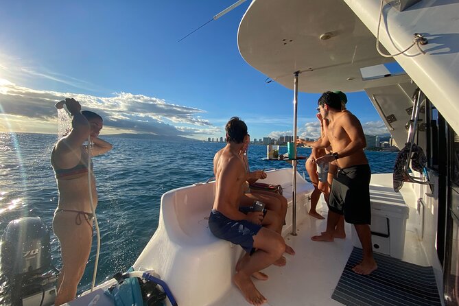 Private Catamaran Cruise and Snorkeling Tour in Honolulu - Should you book it or keep shopping?