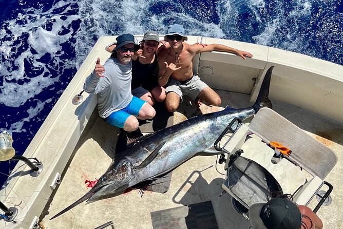 Private Luxury Sportfishing Experience Aboard Limitless - Oahu Fishing Strategy: Trolling for Pelagics, Switching to Reef Fish