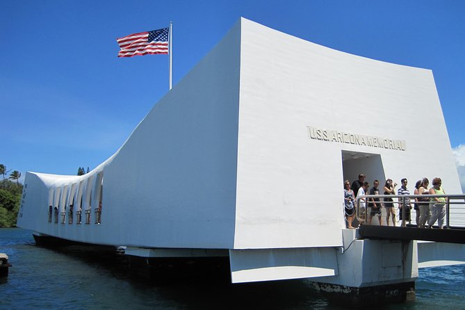 Private Pearl Harbor and Honolulu City Tour - Pearl Harbor National Memorial: USS Arizona, the Visitor Center, and what to watch for
