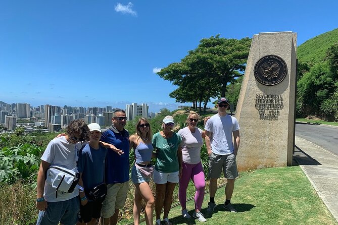 Private Pearl Harbor and Honolulu City Tour - King Kamehameha statue: the photo stop that isn’t just a statue